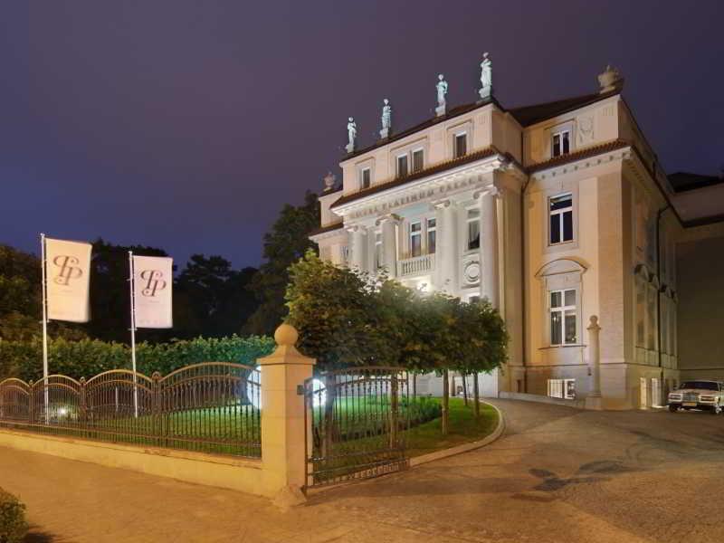 Platinum Palace Boutique Hotel & Spa Wroclaw Ngoại thất bức ảnh The University of Pécs