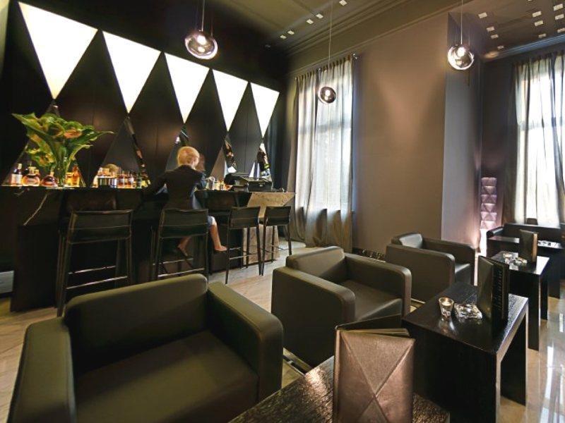 Platinum Palace Boutique Hotel & Spa Wroclaw Ngoại thất bức ảnh The interior of the restaurant