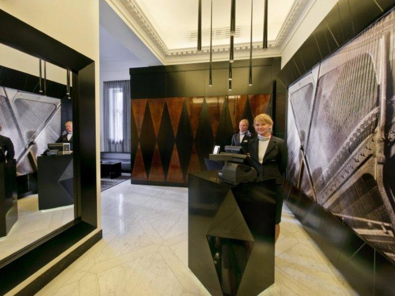 Platinum Palace Boutique Hotel & Spa Wroclaw Ngoại thất bức ảnh The hotel's lobby