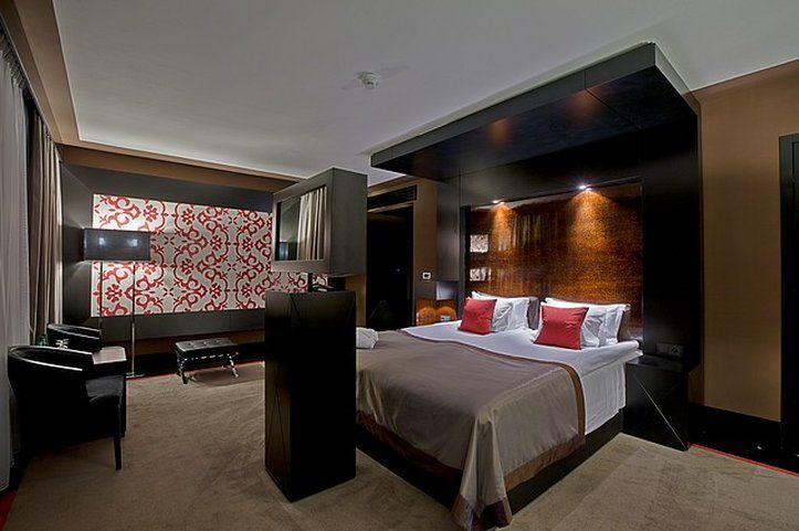 Platinum Palace Boutique Hotel & Spa Wroclaw Phòng bức ảnh A room at the hotel